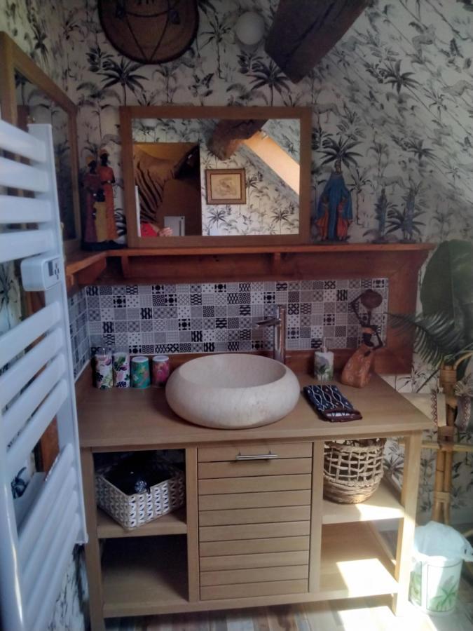 O Tour Du Monde Bed & Breakfast Cellettes  ภายนอก รูปภาพ